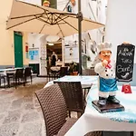 Apartment White - Centro Storico By Italianhost Amalfi
