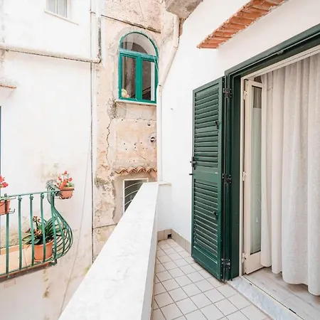 White Centro Storico By Italianhost Appartamento *