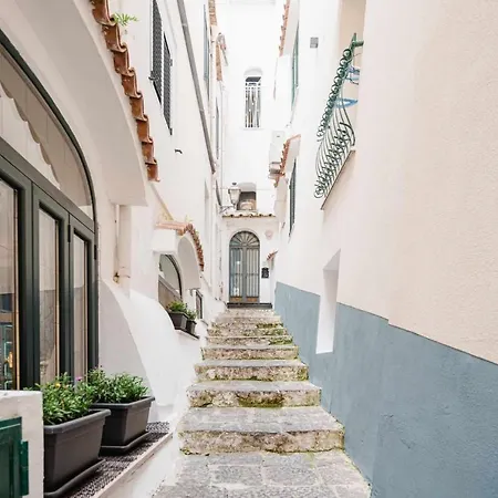 White - Centro Storico By Italianhost Apartment *