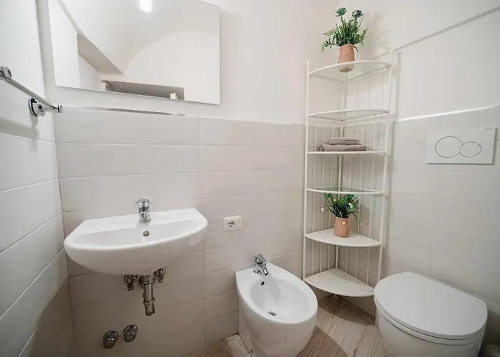 White - Centro Storico By Italianhost Apartment *