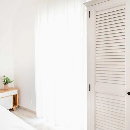 White - Centro Storico By Italianhost Daire *